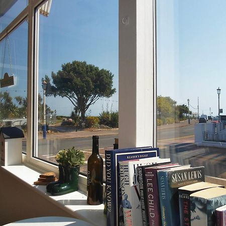 The New England Hotel Eastbourne Bagian luar foto