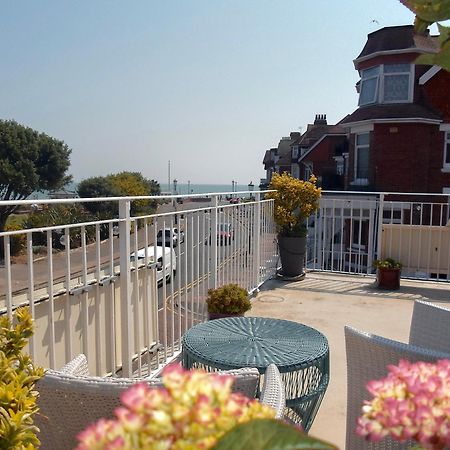 The New England Hotel Eastbourne Bagian luar foto