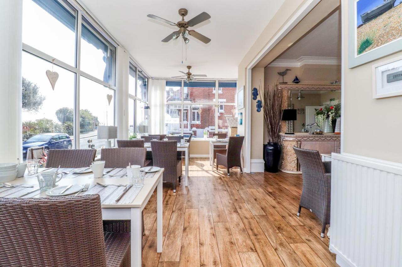 The New England Hotel Eastbourne Bagian luar foto