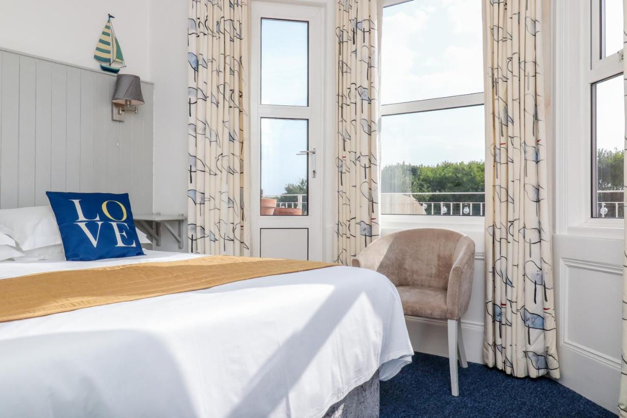The New England Hotel Eastbourne Bagian luar foto