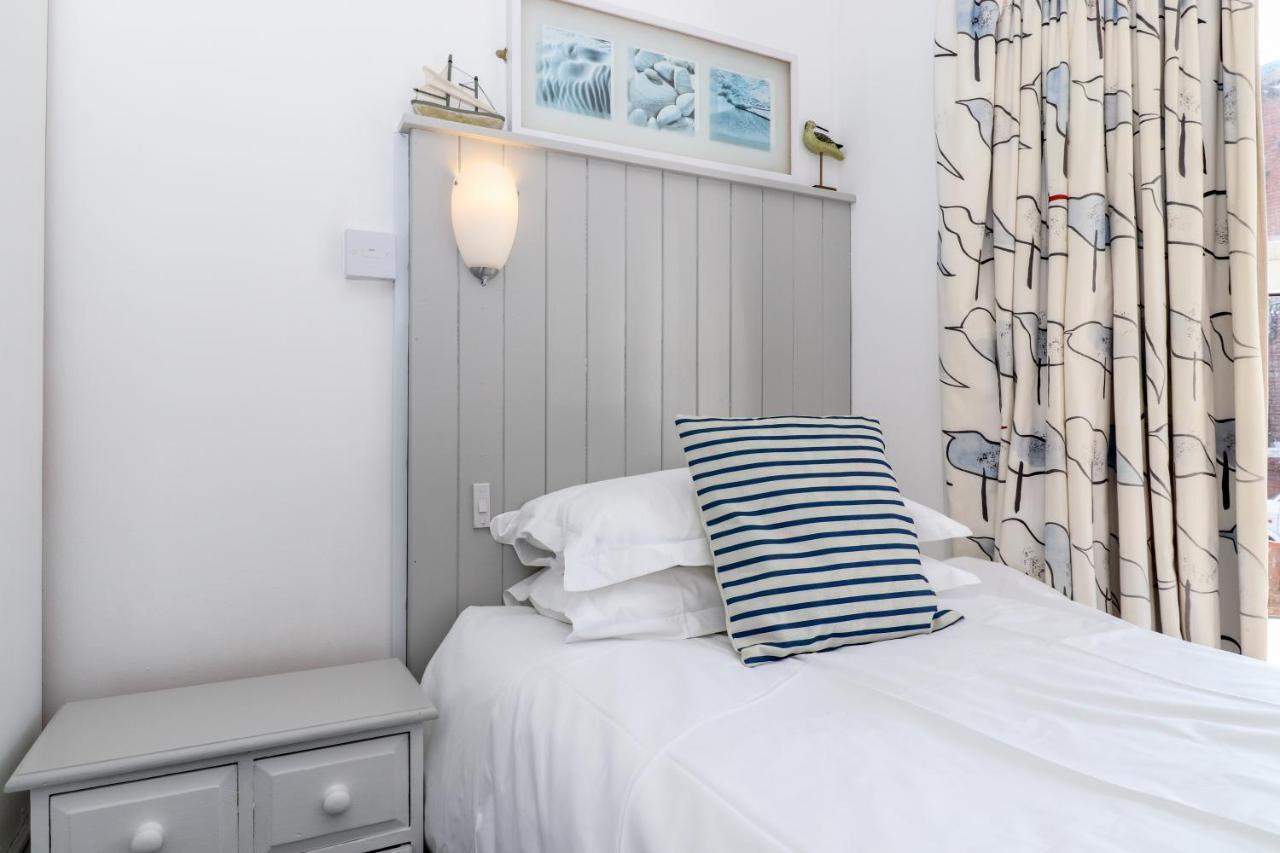 The New England Hotel Eastbourne Bagian luar foto