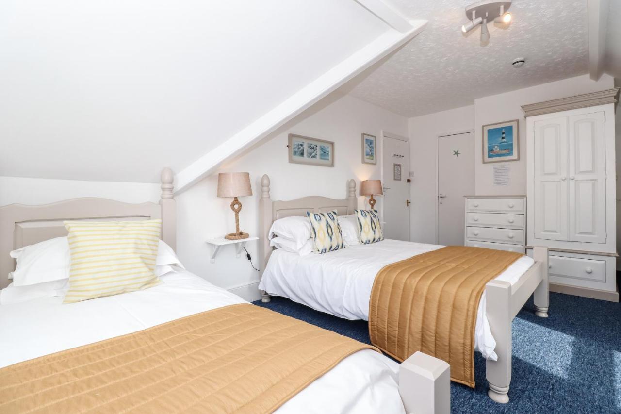 The New England Hotel Eastbourne Bagian luar foto
