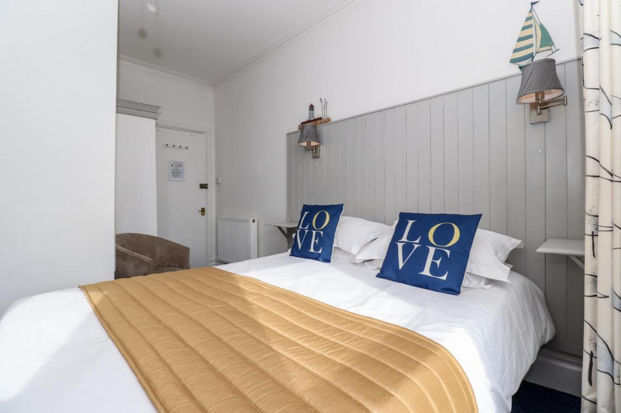 The New England Hotel Eastbourne Bagian luar foto