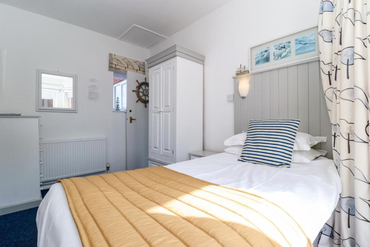 The New England Hotel Eastbourne Bagian luar foto